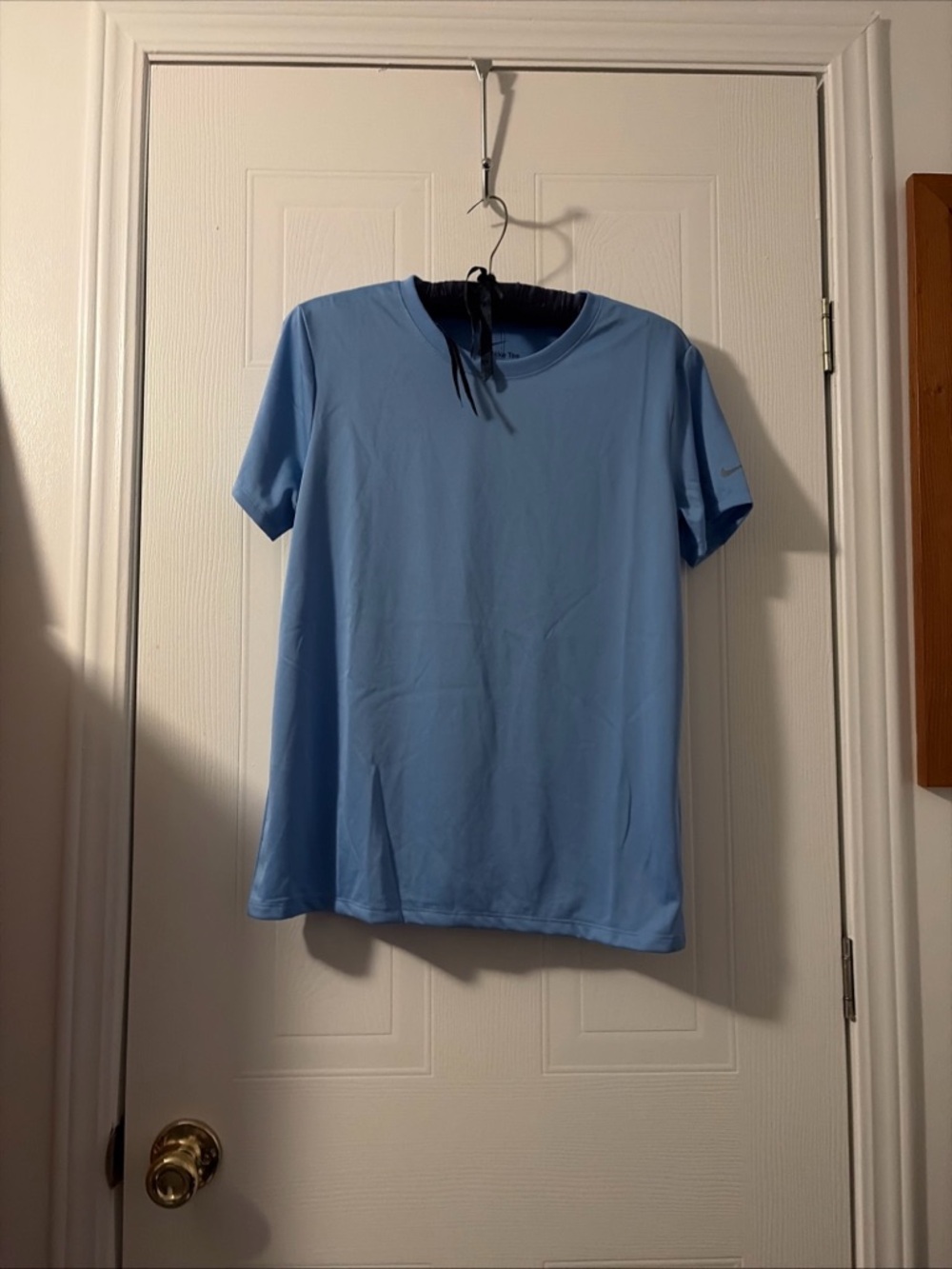 The Nike Tee Women’s Size Small Carolina Blue Dri-Fit NWT